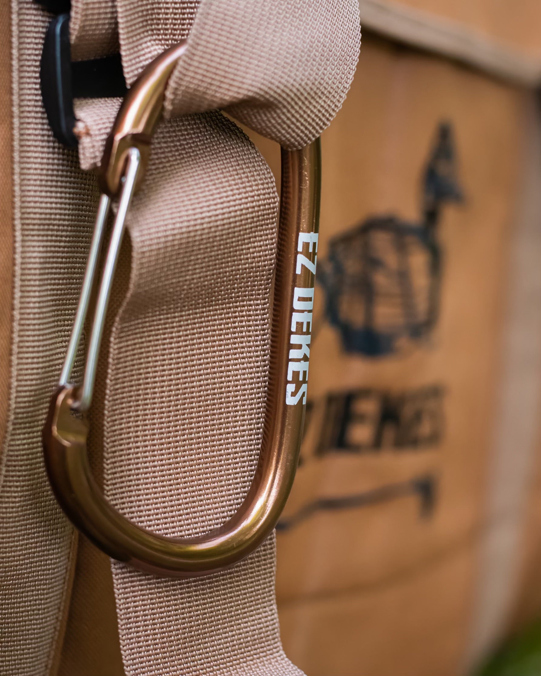 5.5" Carabiner Clip w. EZ DEKES Logo
