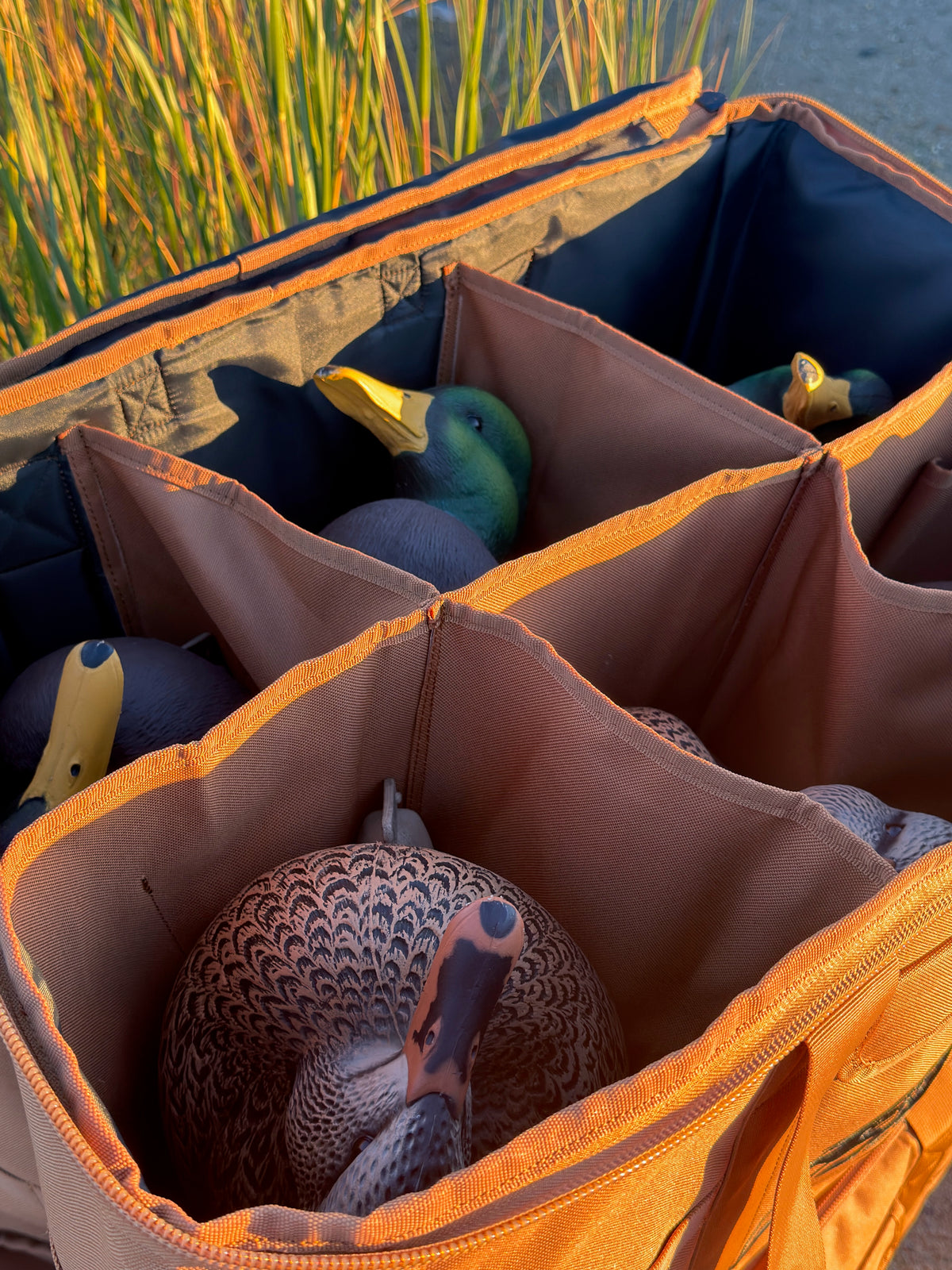 [NEW] EZ DEKES Field &amp; Floater Series 6-Slot DUCK Decoy Bag